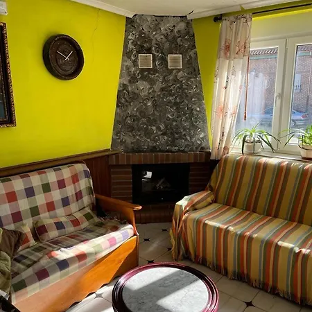 Casa Laguna Sentiz Holiday home Valdepolo
